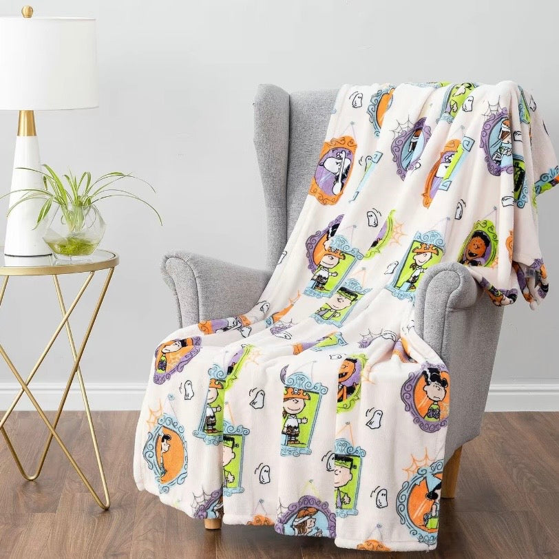 Peanuts Halloween Blanket