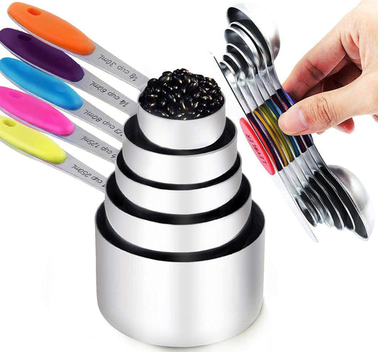 Measuring cups and magnetic measuring spoons set