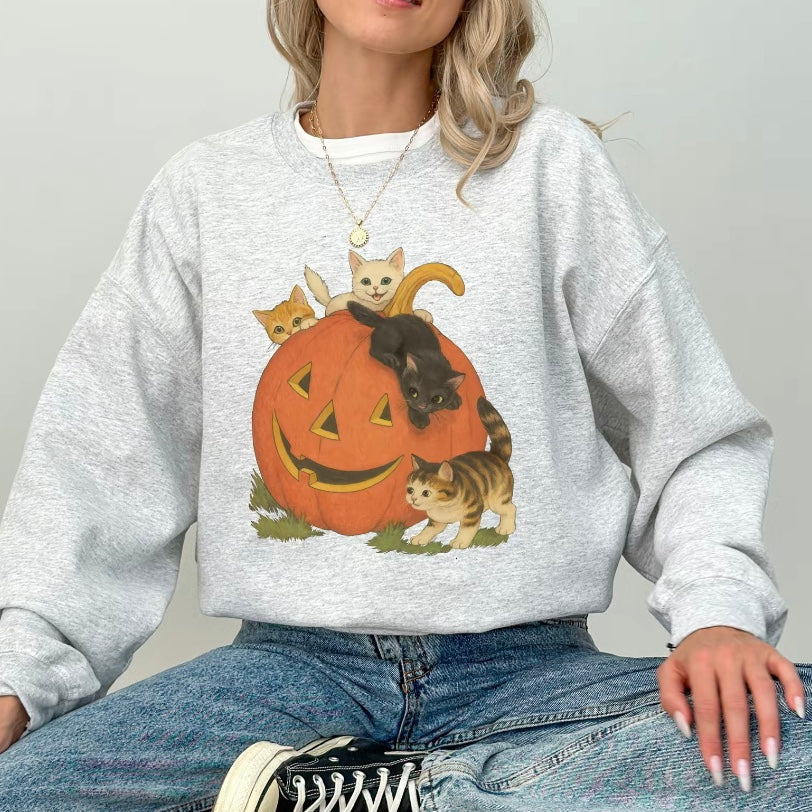 Halloween Cat Vintage T-Shirt/Sweatshirt/Hoodie